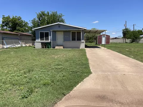 614 E 38th St, San Angelo, TX 76903