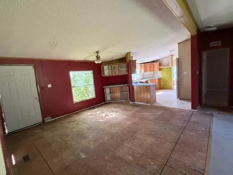 110 4th Sinaloa St, Sonora, TX 76950