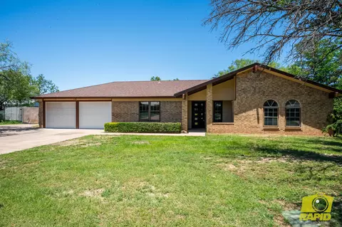 1726 Catalina Dr, San Angelo, TX 76901