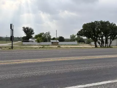 00 S Broadway St, Mertzon, TX 76941