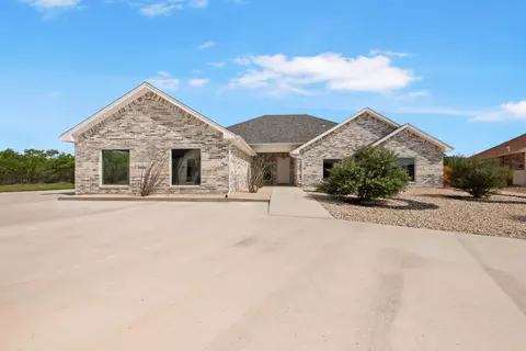 5202 Riviera Ln, San Angelo, TX 76904