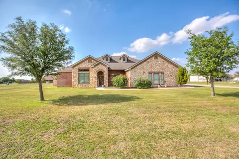 8162 Iron Horse Dr, San Angelo, TX 76905