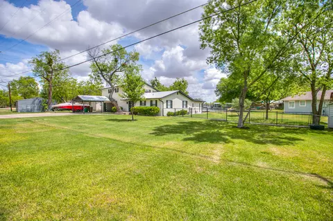 2590 Sleepy Hollow Rd, San Angelo, TX 76904