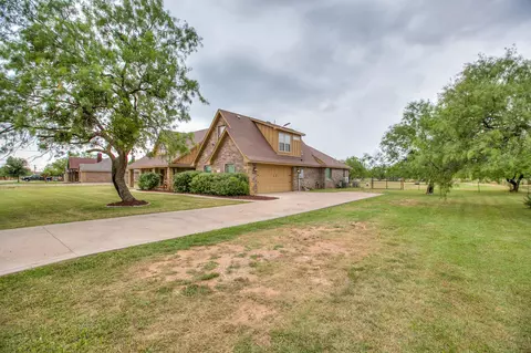 7920 Bison Trl, San Angelo, TX 76901
