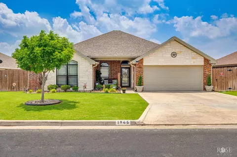 1945 Chesney Ln, San Angelo, TX 76904
