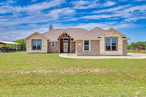 3991 Bobcat Trl, San Angelo, TX 76901