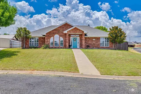 4918 Royal Oak Ct, San Angelo, TX 76904
