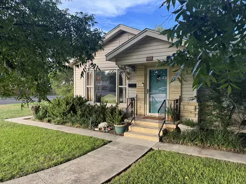 1402 S Park St, San Angelo, TX 76901