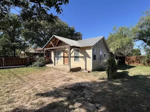 3305 Christoval Rd, San Angelo, TX 76903