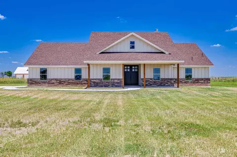 8794 Grayson Ln, San Angelo, TX 76905