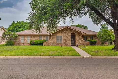 2814 Canyon Creek Dr, San Angelo, TX 76904