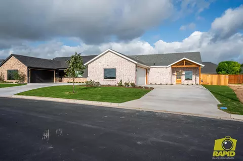 5421 Riviera Ln, San Angelo, TX 76904