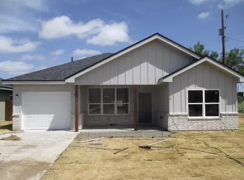 60 E 17th St, San Angelo, TX 76903