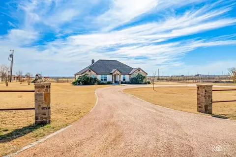 705 W Ratliff Rd, San Angelo, TX 76904