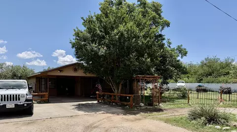 349 W 34th St, San Angelo, TX 76903