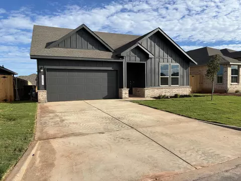 5073 Royal Oak Dr, San Angelo, TX 76904
