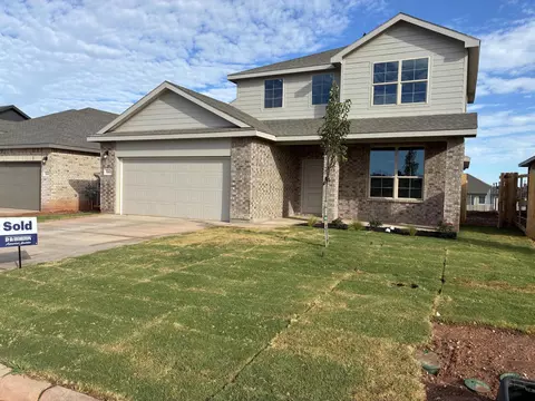 5065 Royal Oak Dr, San Angelo, TX 76904