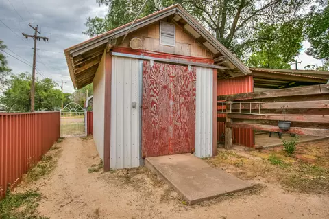 323 S State St, Bronte, TX 76933 photo 28