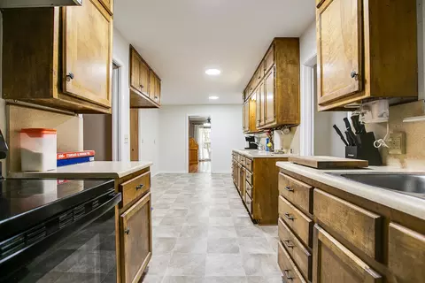 323 S State St, Bronte, TX 76933 photo 11
