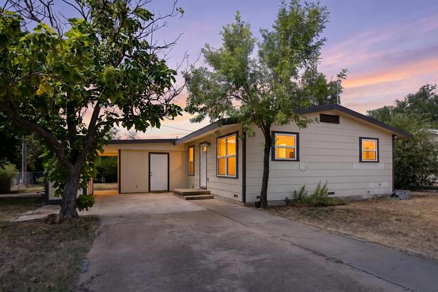 479 E 40th St, San Angelo, TX 76903