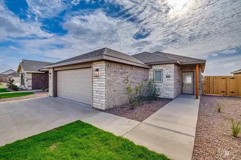 6126 Valley Pine Dr, San Angelo, TX 76904