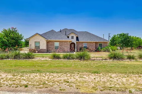 1755 Reece Rd, San Angelo, TX 76904
