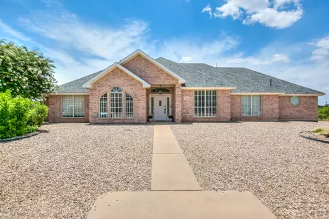 1225 Avondale Ave, San Angelo, TX 76901