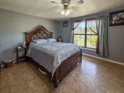 Bedroom - 604 Hall St, Eldorado, TX 76936 photo 3 of 6