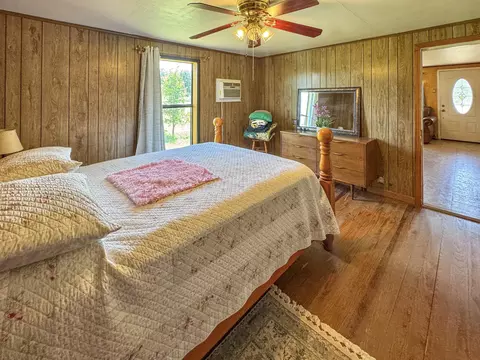 Bedroom - 604 Hall St, Eldorado, TX 76936 photo 2 of 6