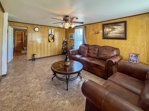 Living - 604 Hall St, Eldorado, TX 76936 photo 1 of 2