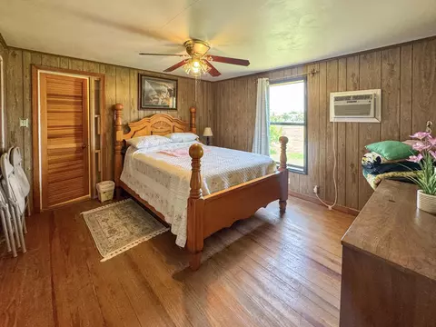 Bedroom - 604 Hall St, Eldorado, TX 76936 photo 1 of 6