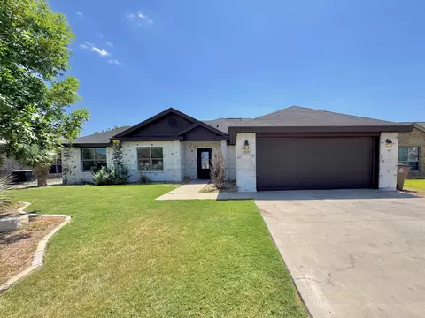 1209 Daniel St, San Angelo, TX 76905