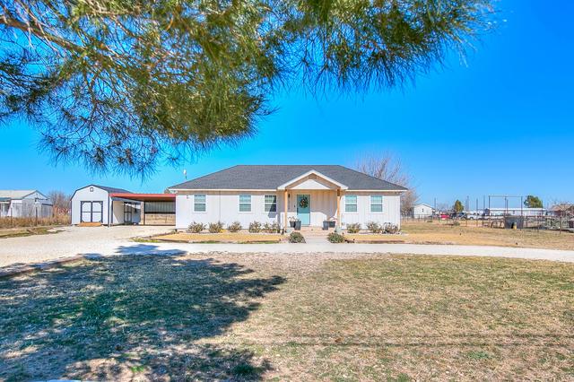 10766 Emmitt Ln, San Angelo, TX 76901