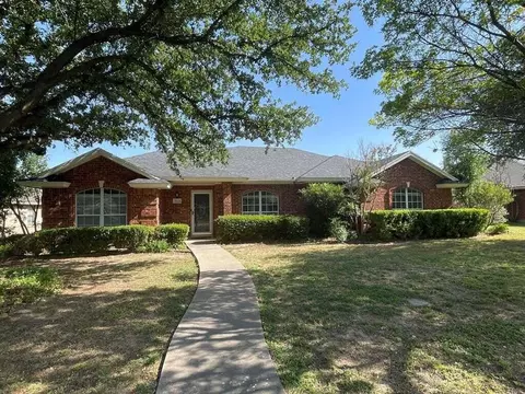 3513 Shadyhill Dr, San Angelo, TX 76904