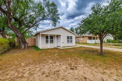 810 W 18th St, San Angelo, TX 76903