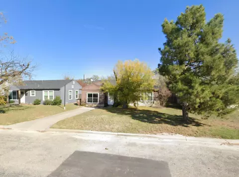 212 S Monroe St, San Angelo, TX 76901