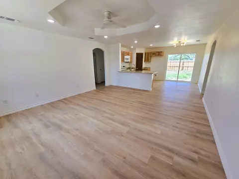 430 E 45th St, San Angelo, TX 76903