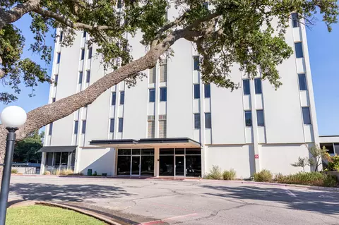 800 W Avenue D St, San Angelo, TX 76903