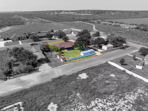 View/Area - 208 Quail Run, Ozona, TX 76943 photo 2 of 4