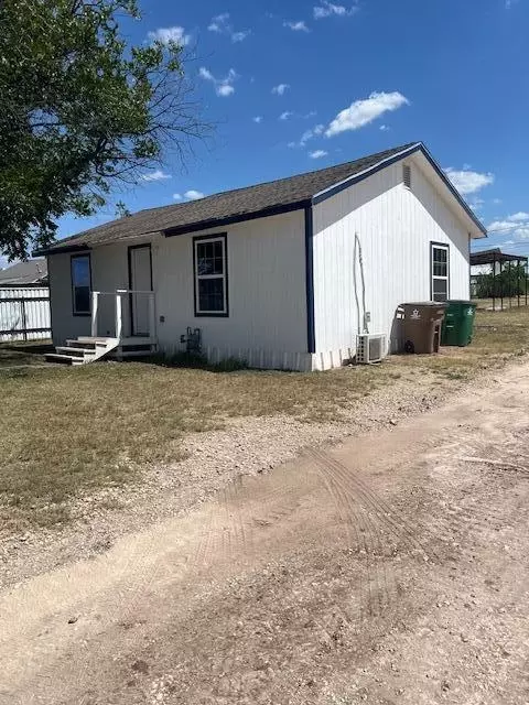 1517 Culberson St, San Angelo, TX 76903