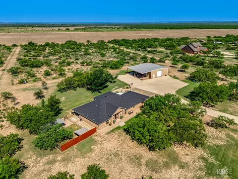 11725 Little Sorrel Trl, San Angelo, TX 76904