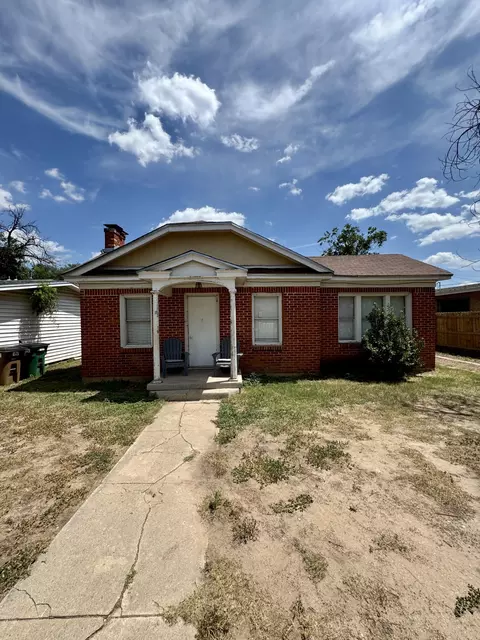 2233 Chestnut St, San Angelo, TX 76901