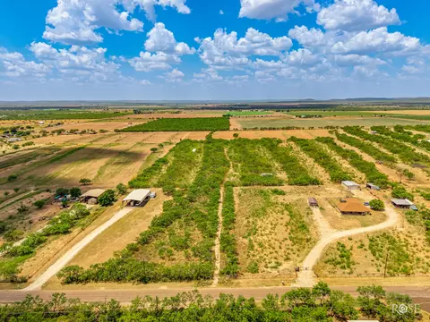 11055 N Grape Creek Rd, San Angelo, TX 76901