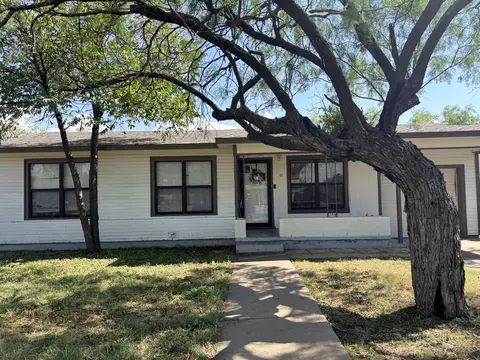 311 Iris St, San Angelo, TX 76903