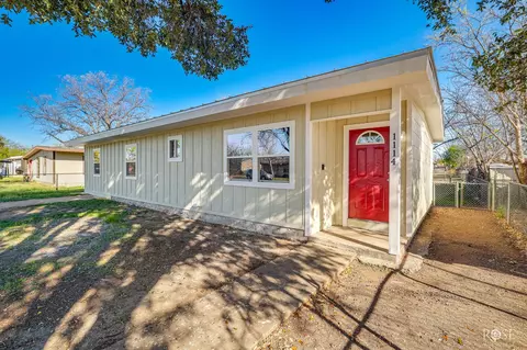 1114 E 23rd St, San Angelo, TX 76903