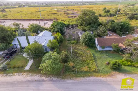310 Cottonwood St, Eldorado, TX 76936