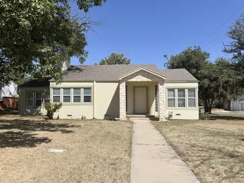 2102 Live Oak St, San Angelo, TX 76901