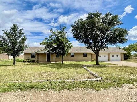 2253 E Valley Dr, San Angelo, TX 76901