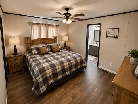 Bedroom - 640 E Lake Rd, Robert Lee, TX 76945 photo 1 of 2