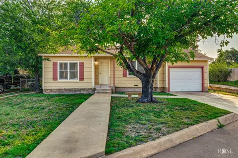1212 N Howard St, San Angelo, TX 76901